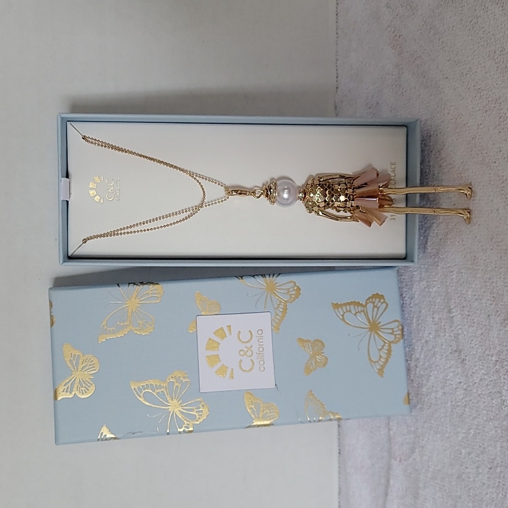 C&C California girl necklace 31.5 with 3" extender